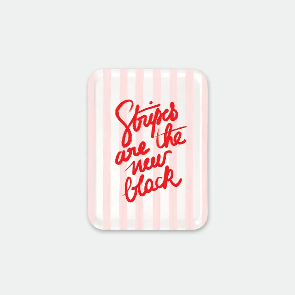 all-the-ways-to-say-stripes-new-black-plateau-petit-d-jeuner image 1
