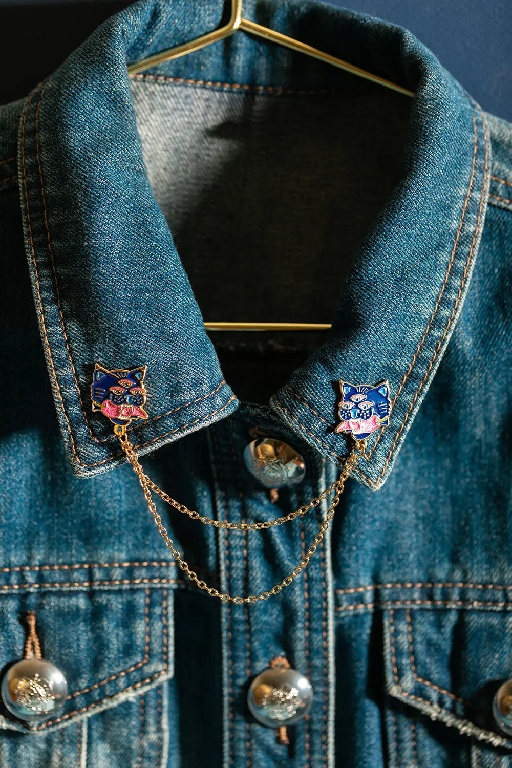 all-the-way-to-say-duo-tiger-chain-pin-s-tigre-mail-dor image 3