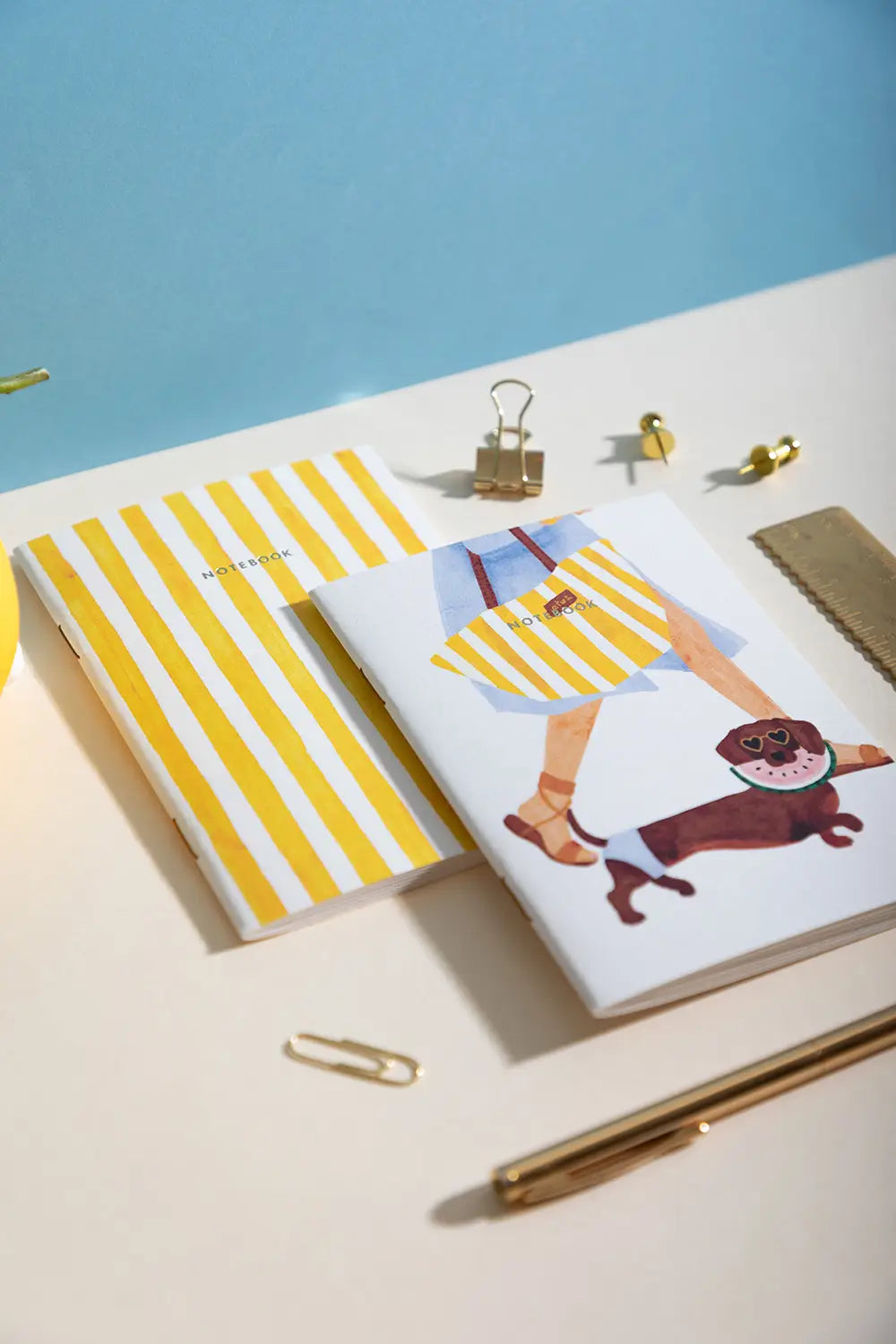 all-the-ways-to-say-summer-dachshund-duo-carnets-poche-a6 image 5