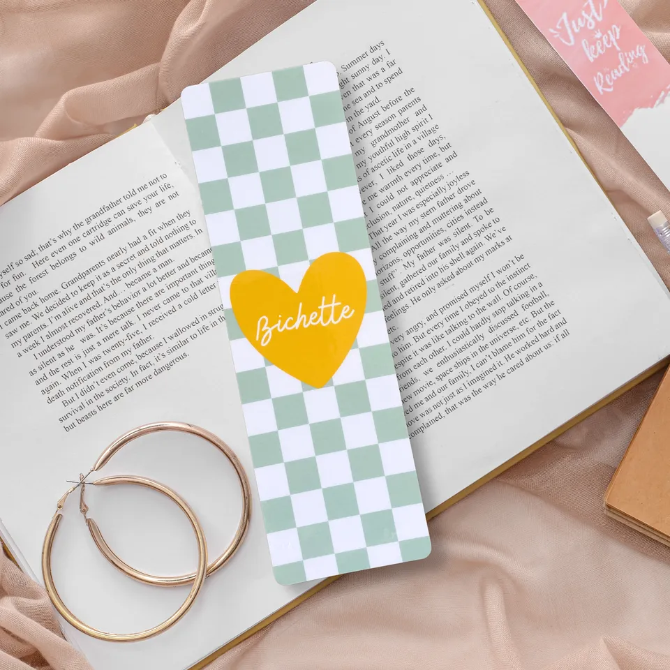 atelier-naholi-marque-page-bichette-vichy-signet-livre-plastifi image 1