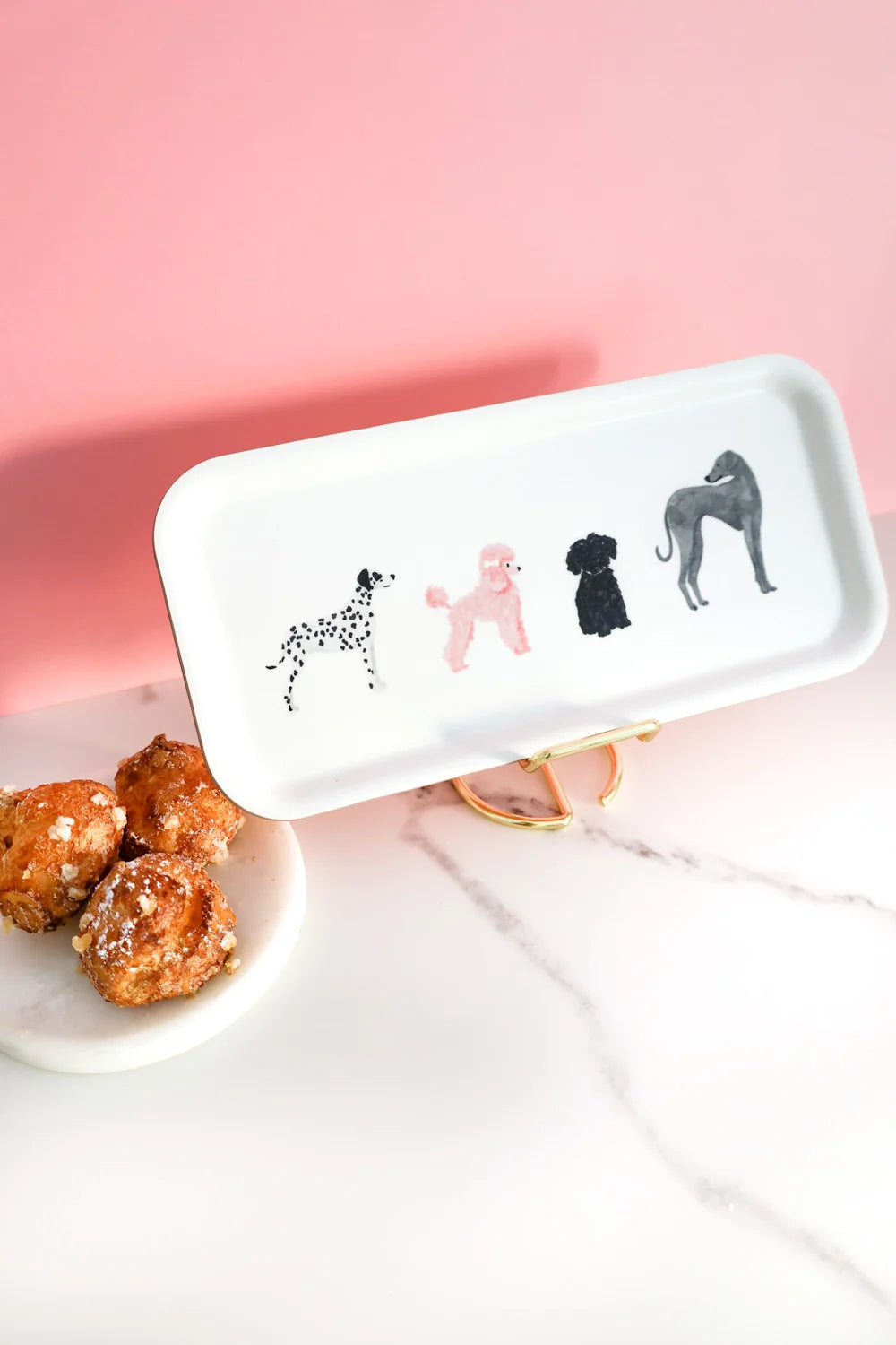 all-the-ways-to-say-dogue-plateau-caf-bouleau-chiens image 3