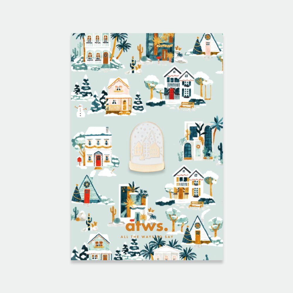 all-the-ways-to-say-chic-snowball-pin-s-boule-neige image 1