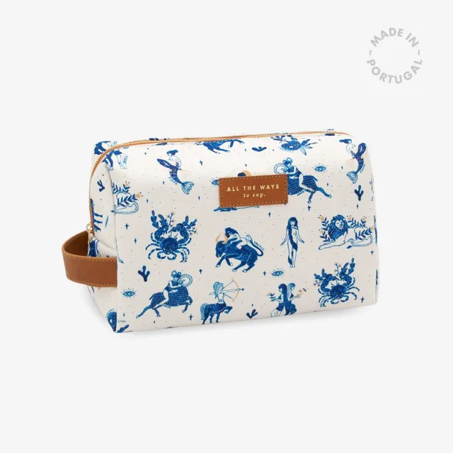 all-the-ways-to-say-astro-trousse-de-toilette-bleu-24-cm image 1