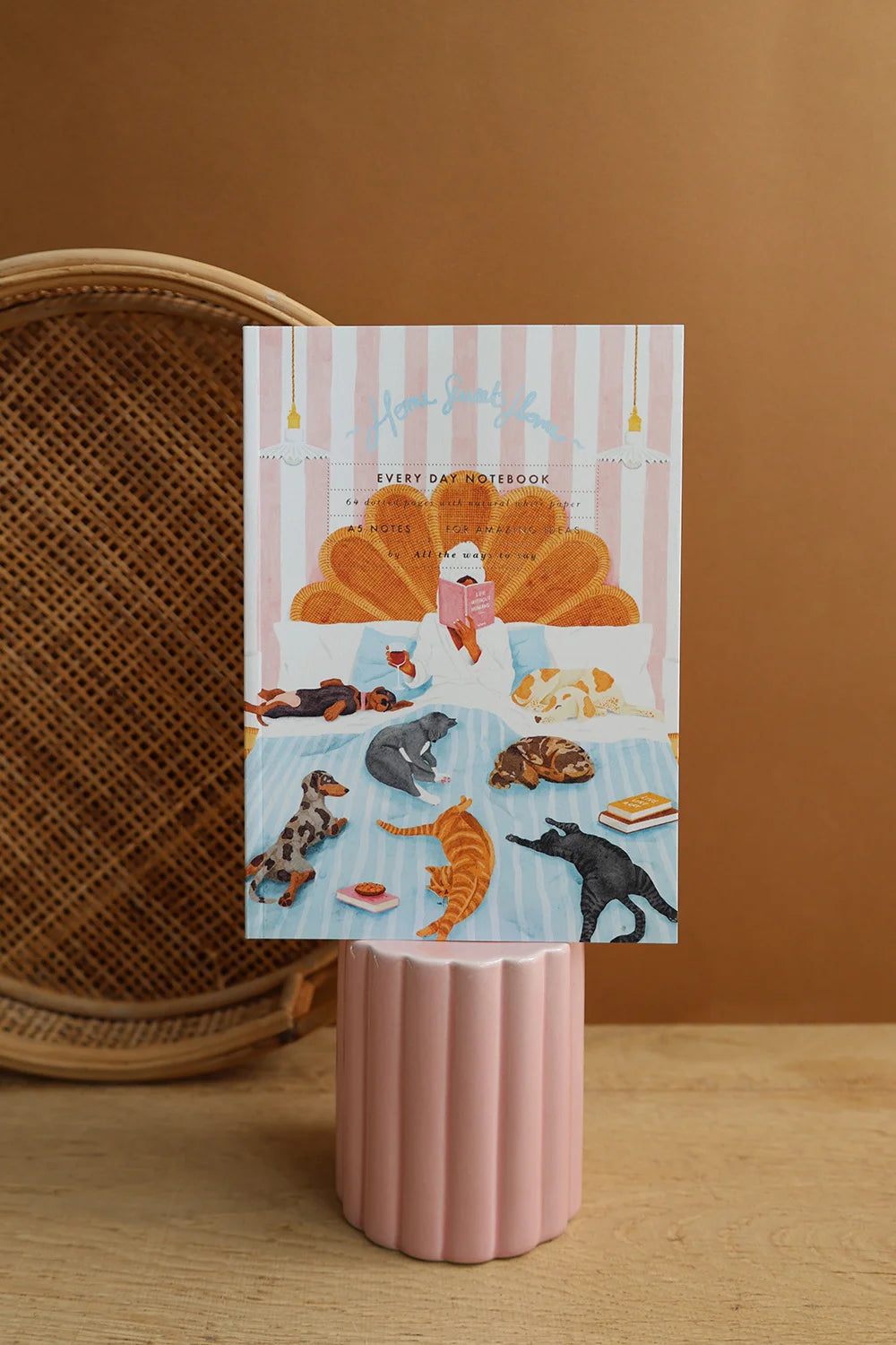 all-the-ways-to-say-without-humans-carnet-a5-dorure-animaux image 4