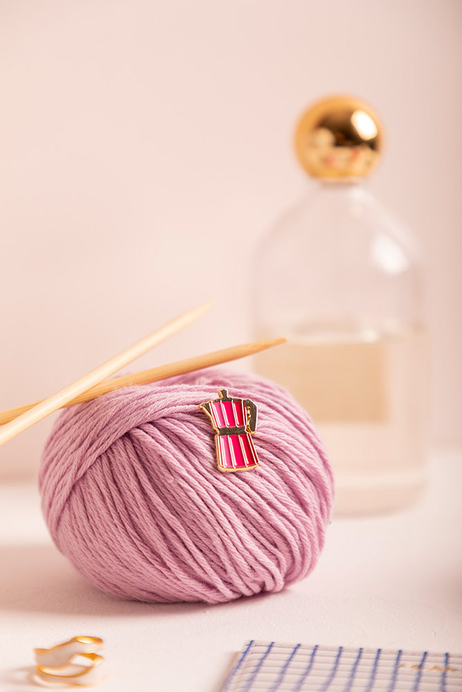 all-the-ways-to-say-pink-coffee-pin-s-caf-rose-23-x-27-mm image 2