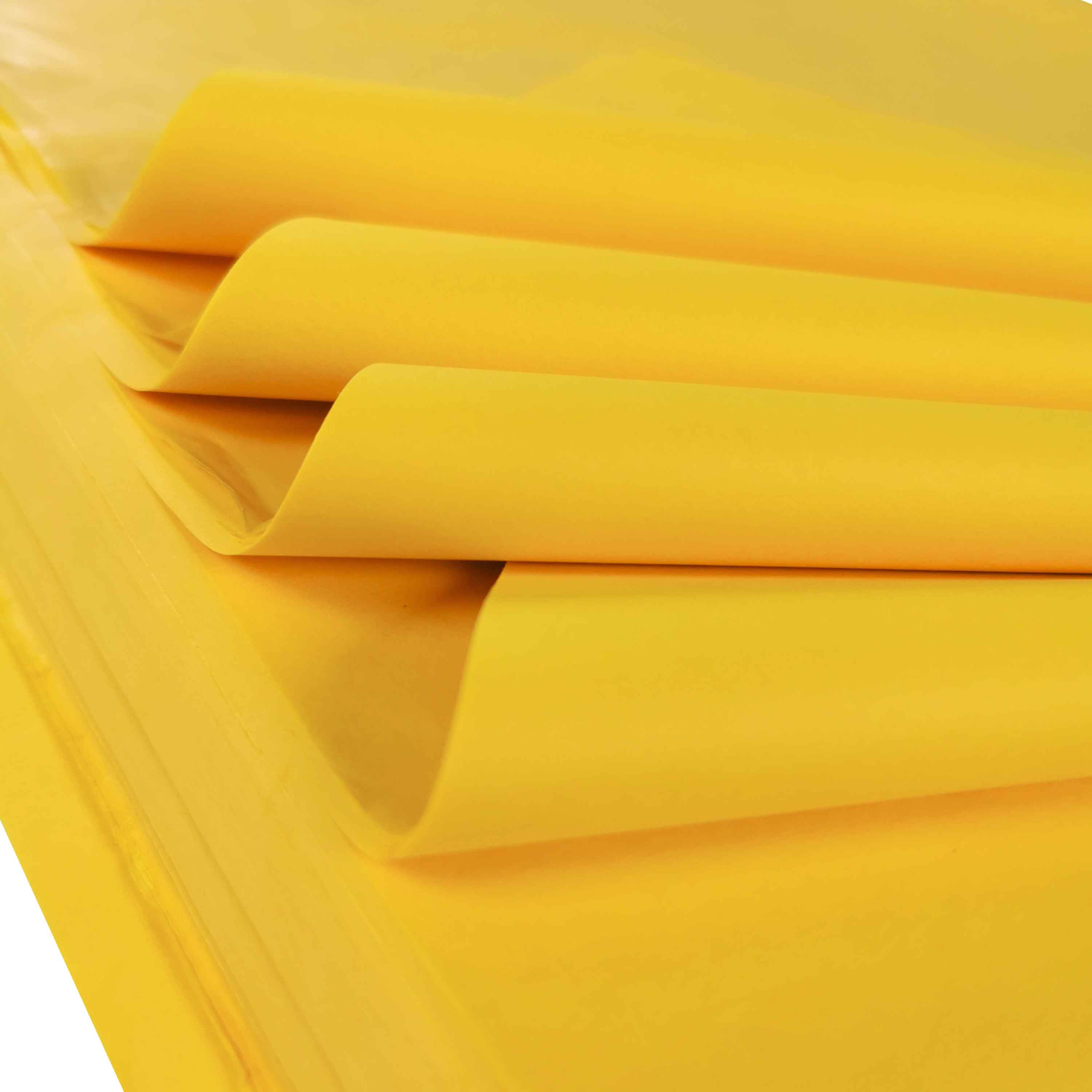 carnival-papers-tissue-paper-jaune-citron-50x70cm image 5