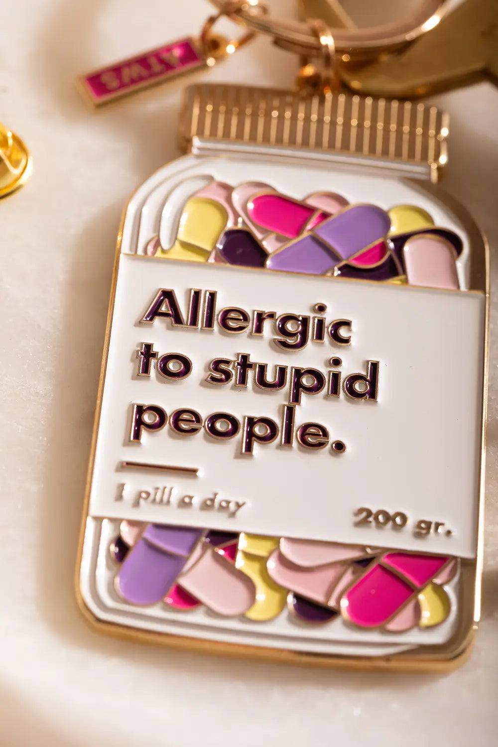 all-the-ways-to-say-allergic-to-porte-cl-s-mail-dor-71mm image 4