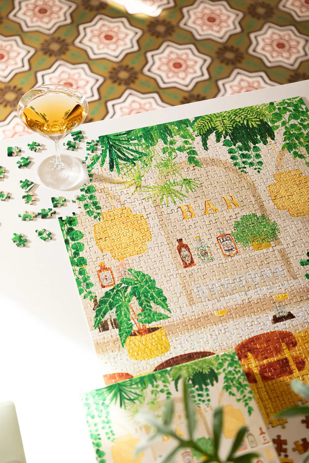 all-the-ways-to-say-bar-puzzle-1000-pi-ces-jungle-urbaine image 5