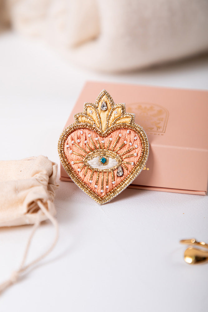 all-the-ways-to-say-ex-voto-broche-brod-e-dor-e-70-mm image 5