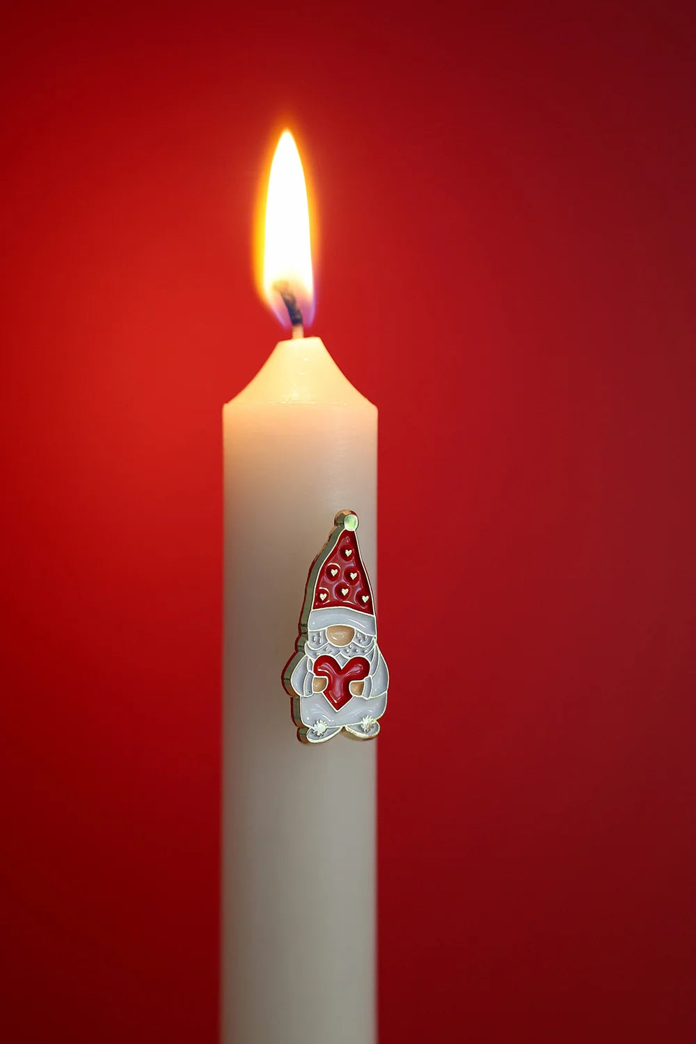 all-the-way-to-say-grumpy-heart-pin-s-c-ur-no-l-29-mm image 3