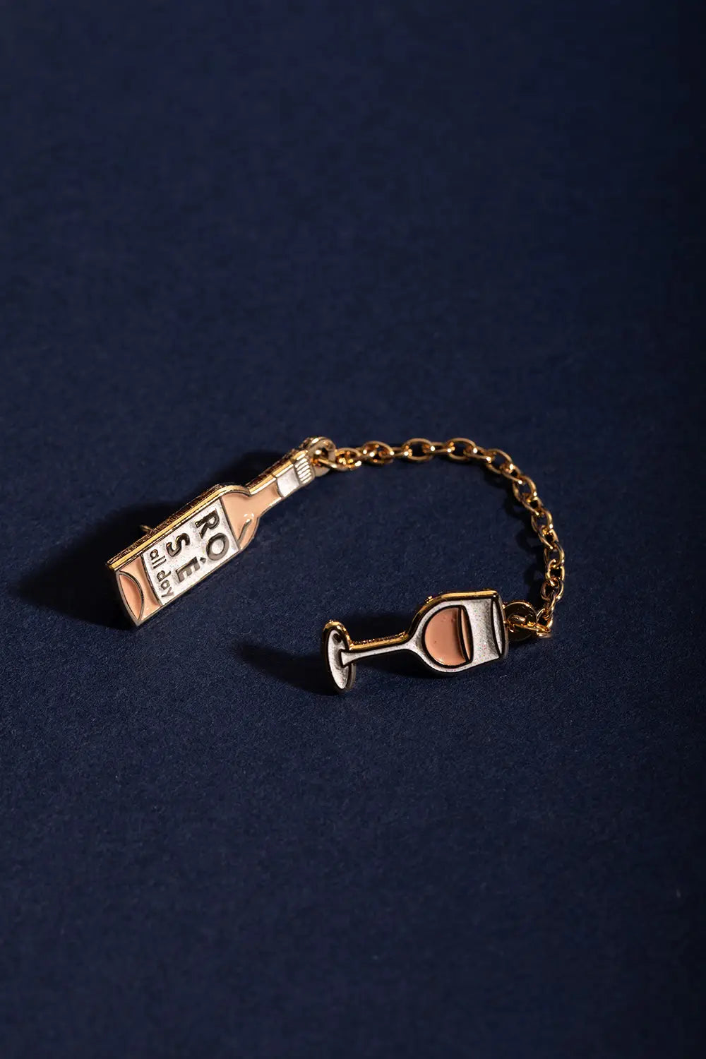 all-the-ways-to-say-rose-all-day-chain-pin-s-duo-dor image 4