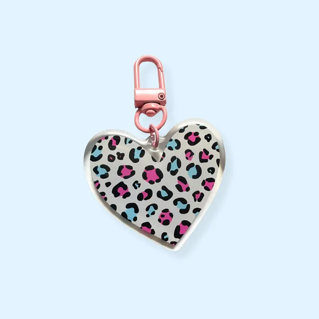 atelier-naholi-porte-cl-c-ur-l-opard-bleu-rose-5-cm image 1