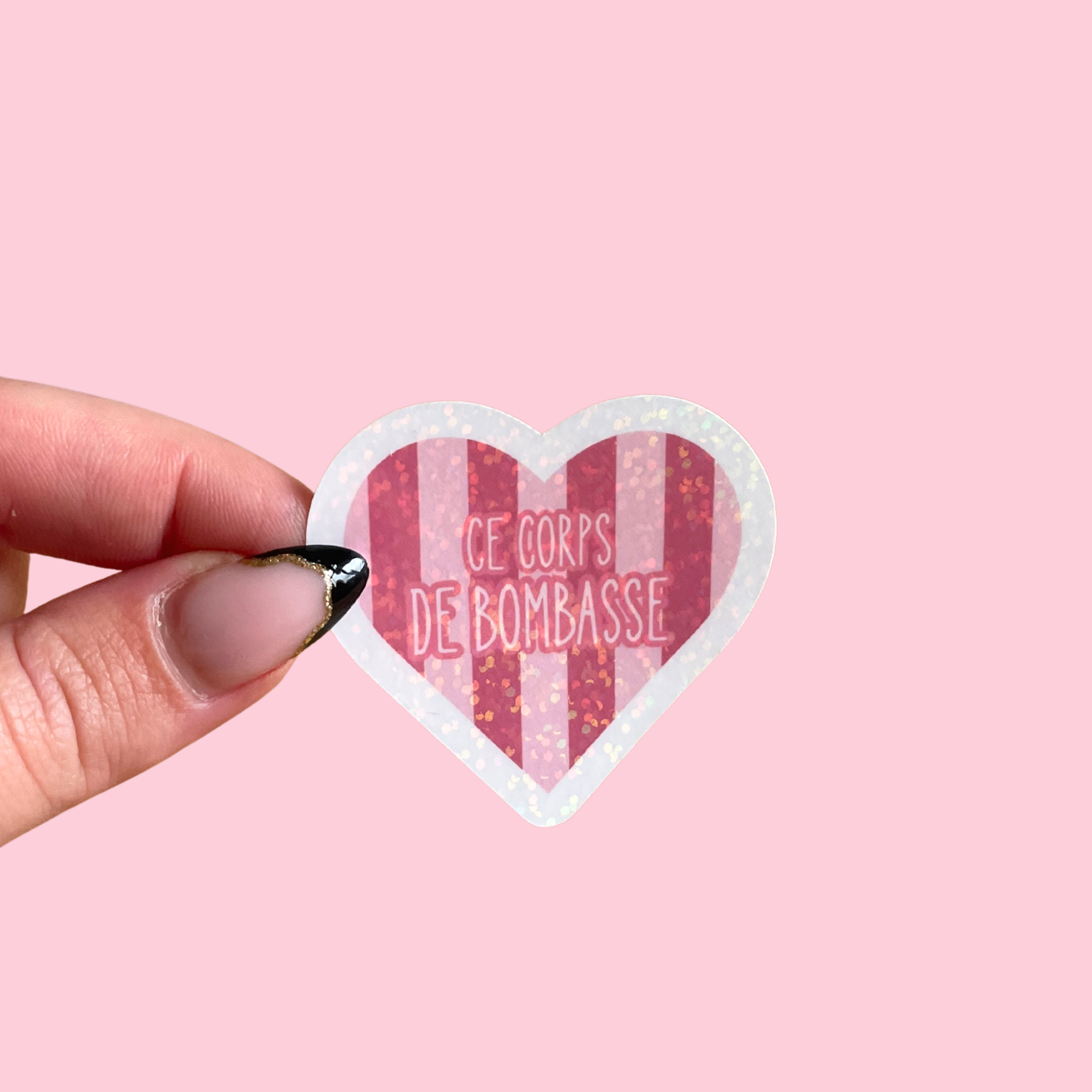 atelier-naholi-stickers-coeur-bombasse-autocollant-5-cm image 1