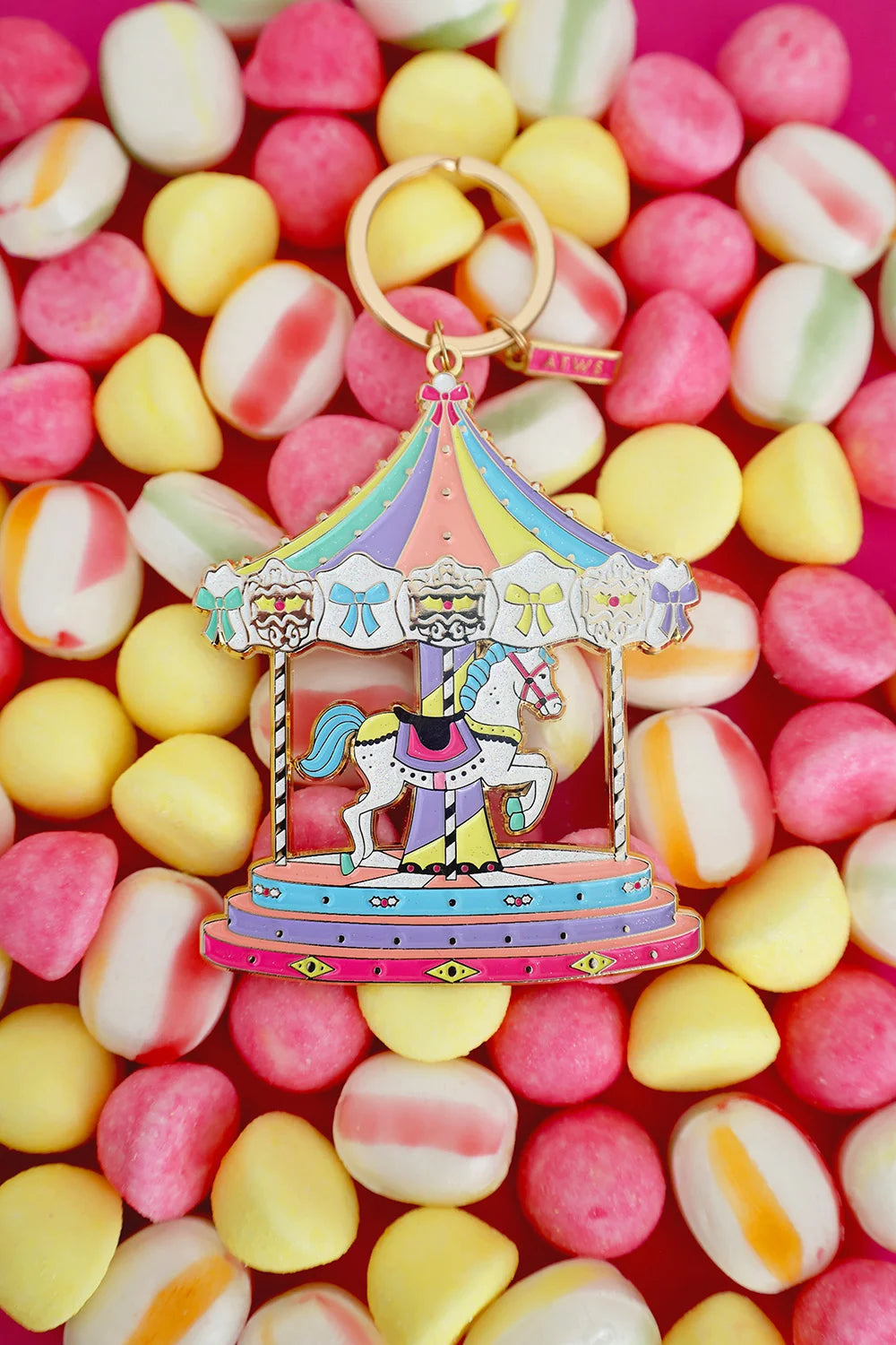 all-the-way-to-say-merry-go-round-porte-cl-s-mail-dor image 2