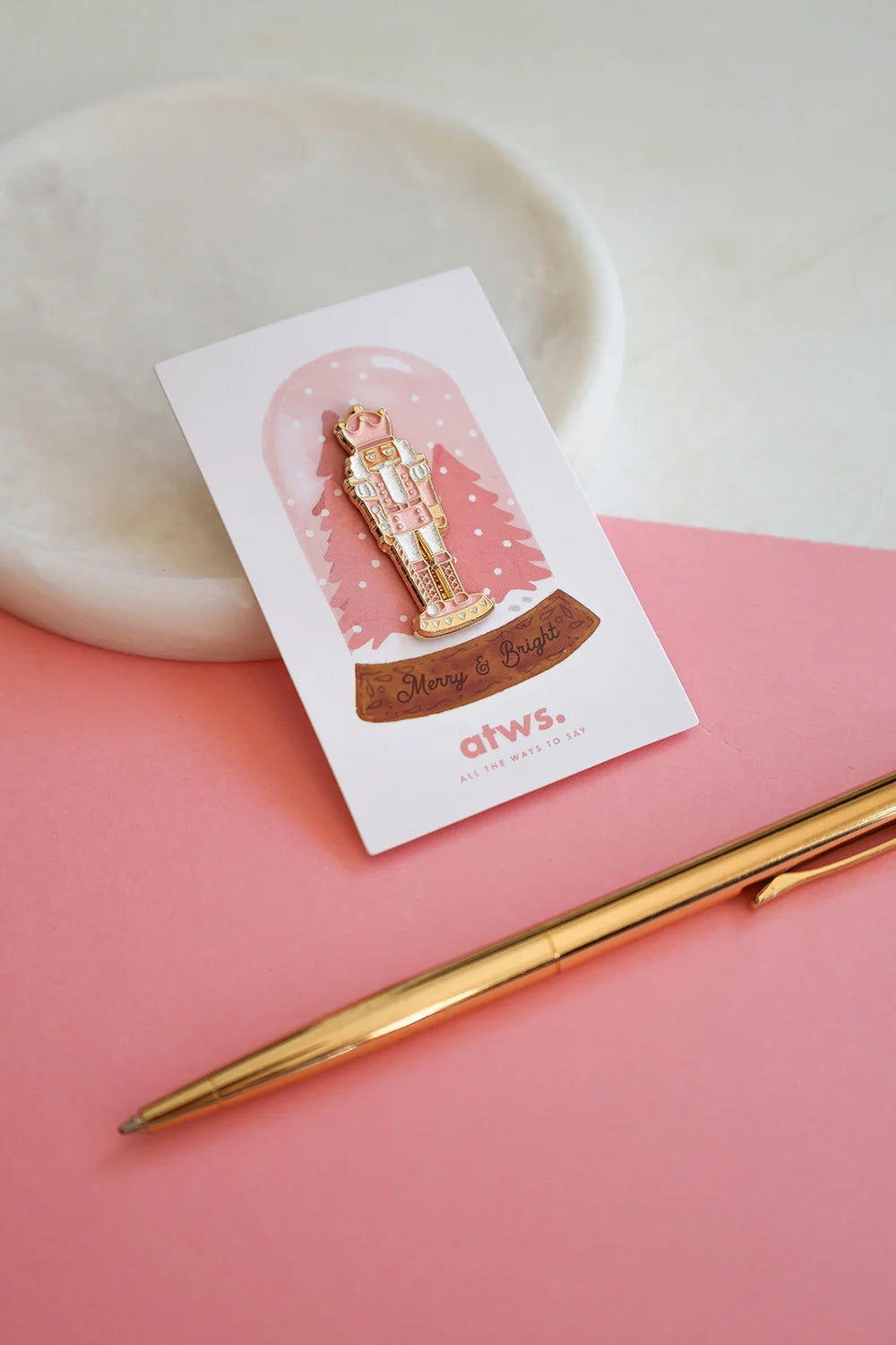 all-the-way-to-say-pink-nutcracker-pin-s-rose-dor-13x39-mm image 7