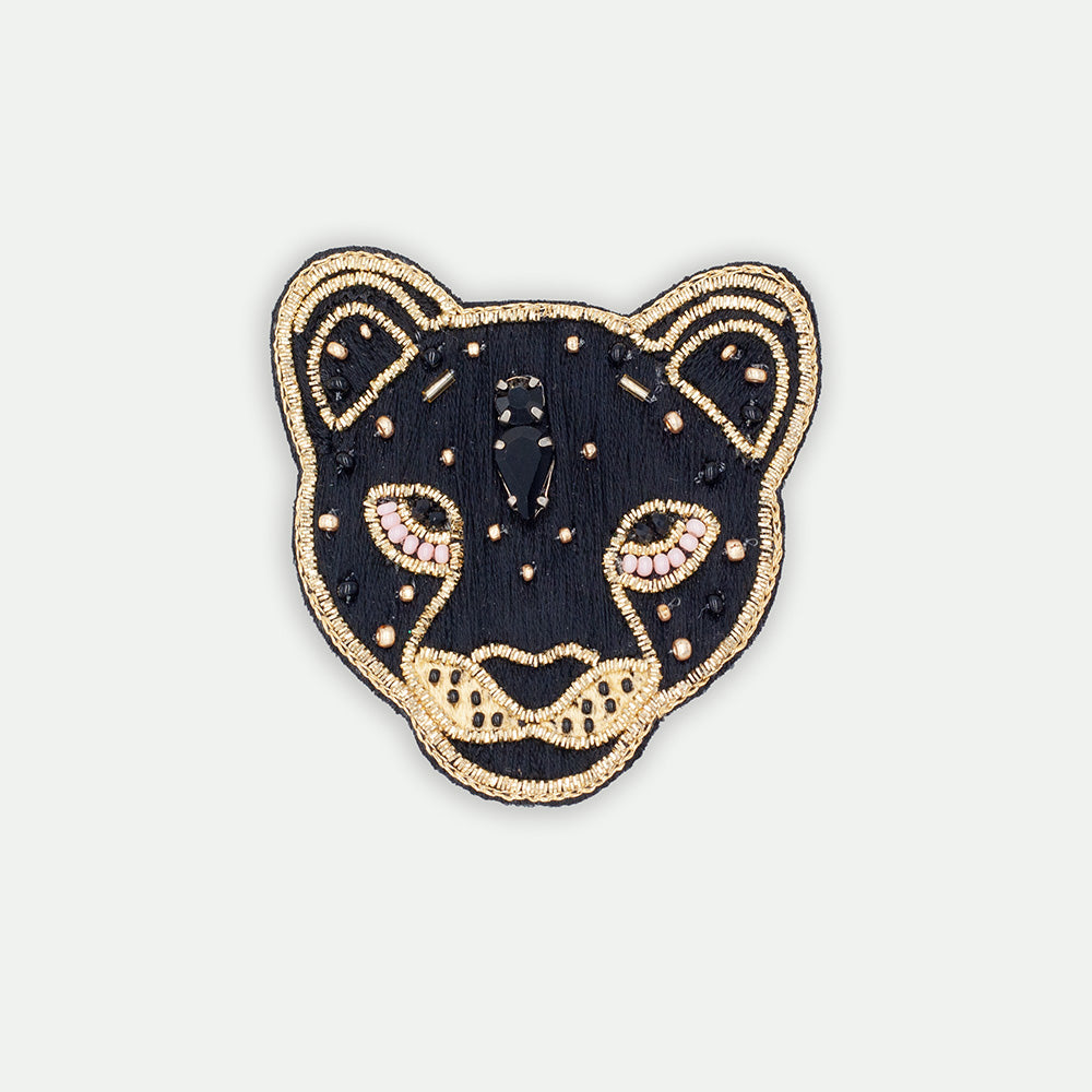 all-the-ways-to-say-black-leopard-broche-brod-e-50x55-mm image 1
