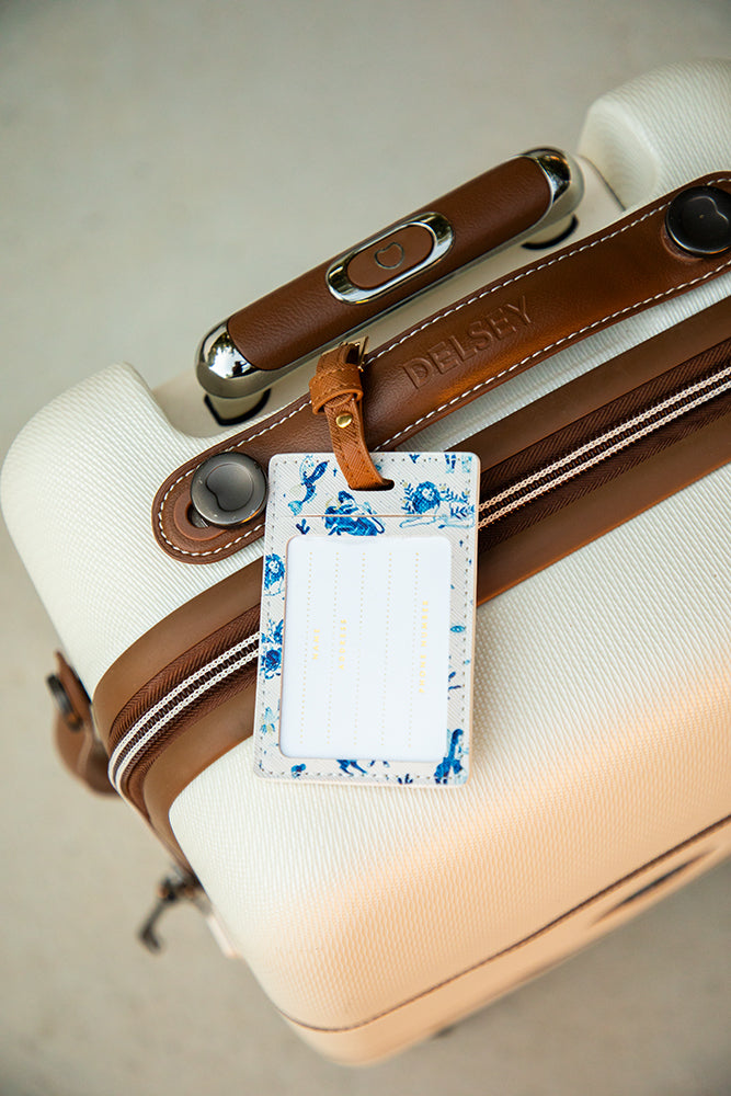 all-the-ways-to-say-astro-kit-de-voyage-bleu-passeport image 3
