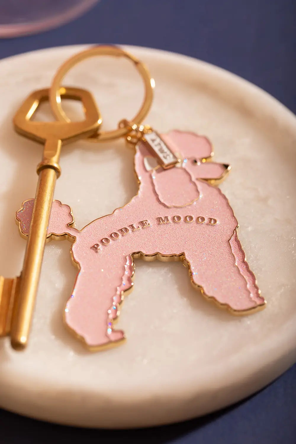 all-the-ways-to-say-poodle-mood-porte-cl-s-caniche-rose image 2