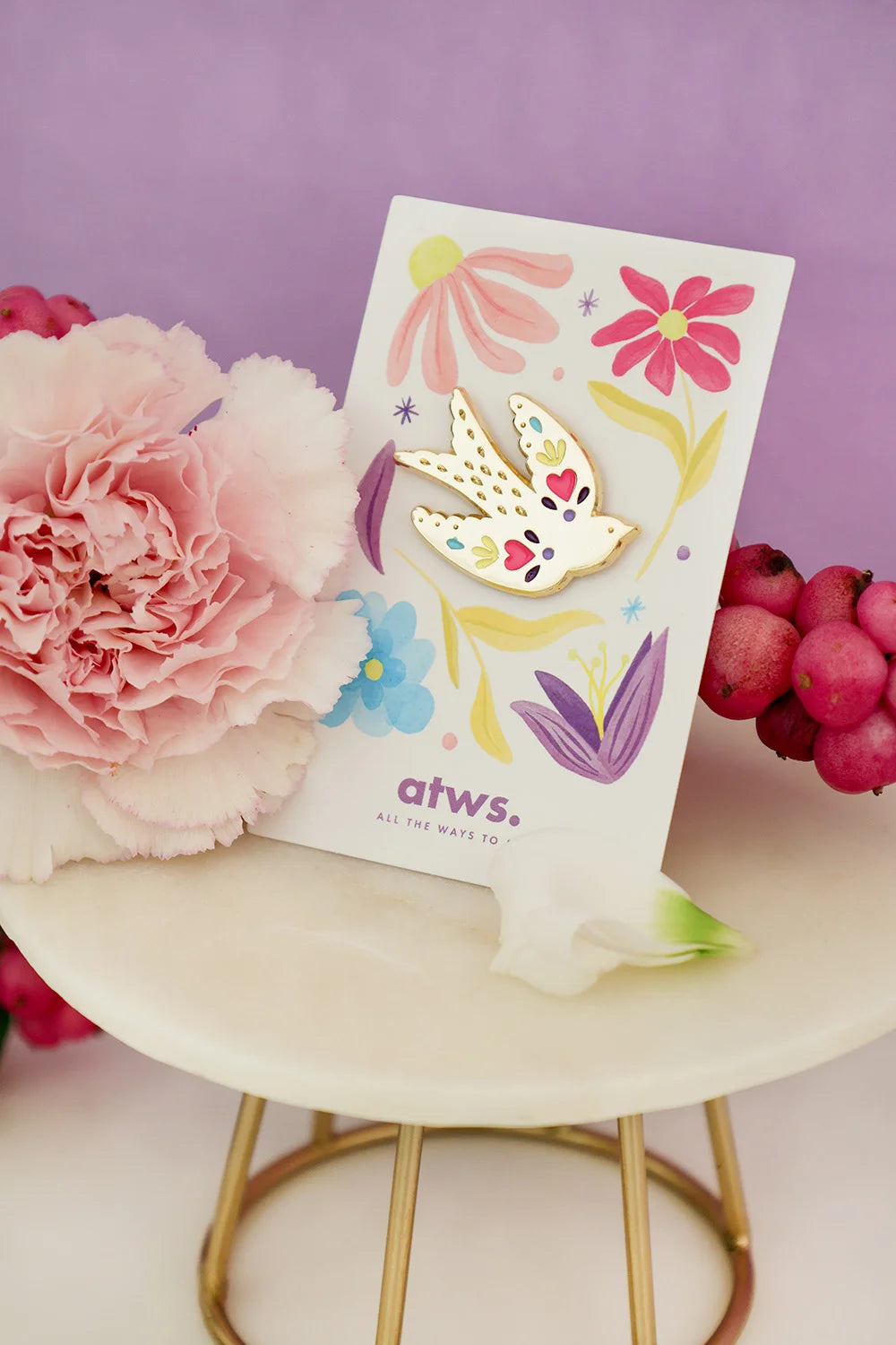 all-the-ways-to-say-lovebird-pin-s-oiseau-dor-34-mm image 3
